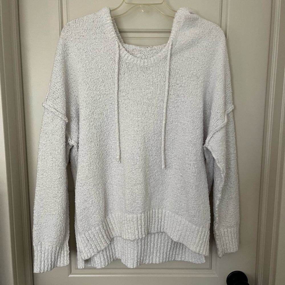 Women’s Cozy White Knit Hoodie